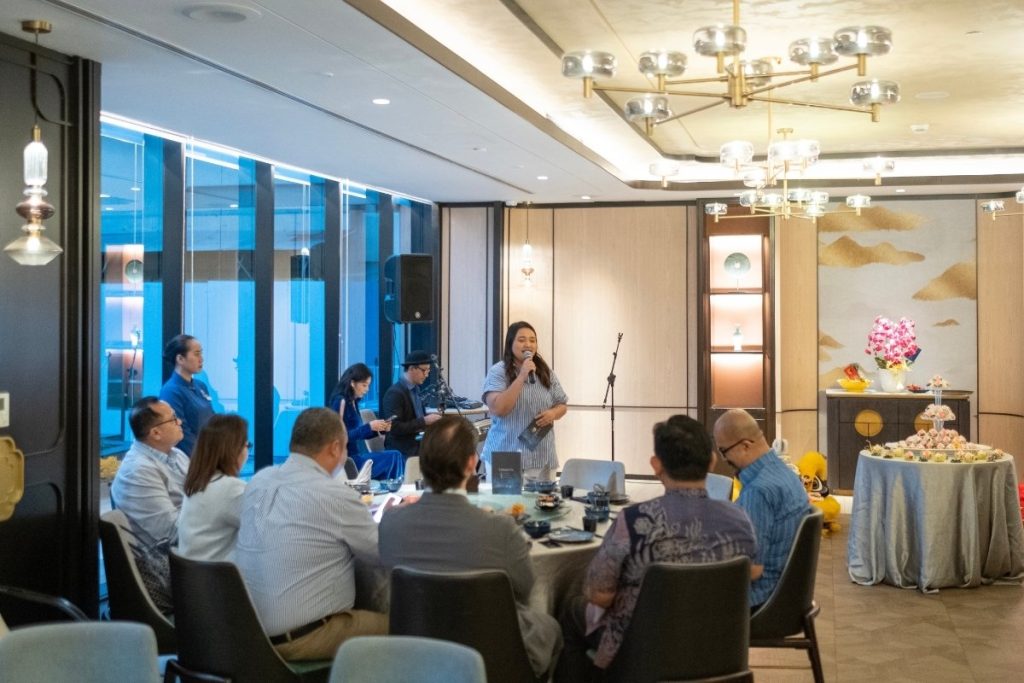 Meeting at May Star Signature